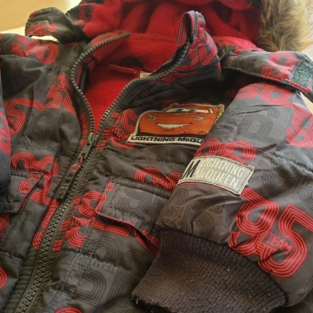 Winter coat Flash McQueen